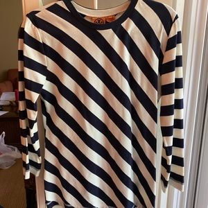 NWT Tory Burch Malta Tee